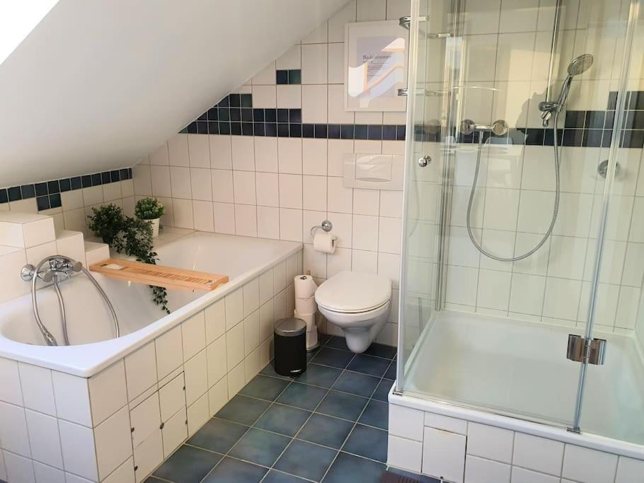 Modernes Und Ruhiges Appartement Mit Loggia مارل المظهر الخارجي الصورة