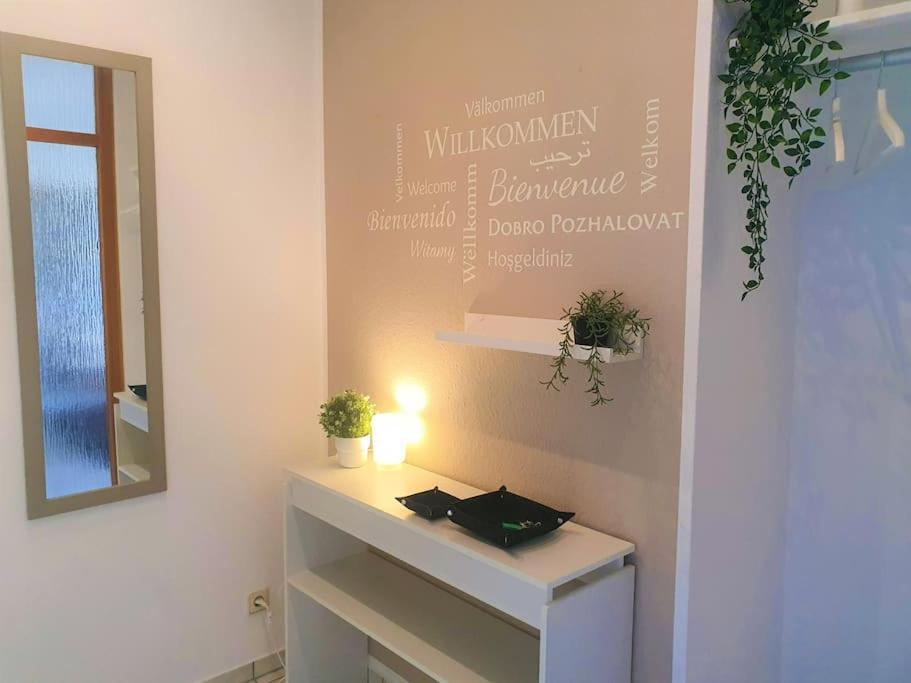 Modernes Und Ruhiges Appartement Mit Loggia مارل المظهر الخارجي الصورة